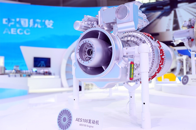 AES100涡轴发动机