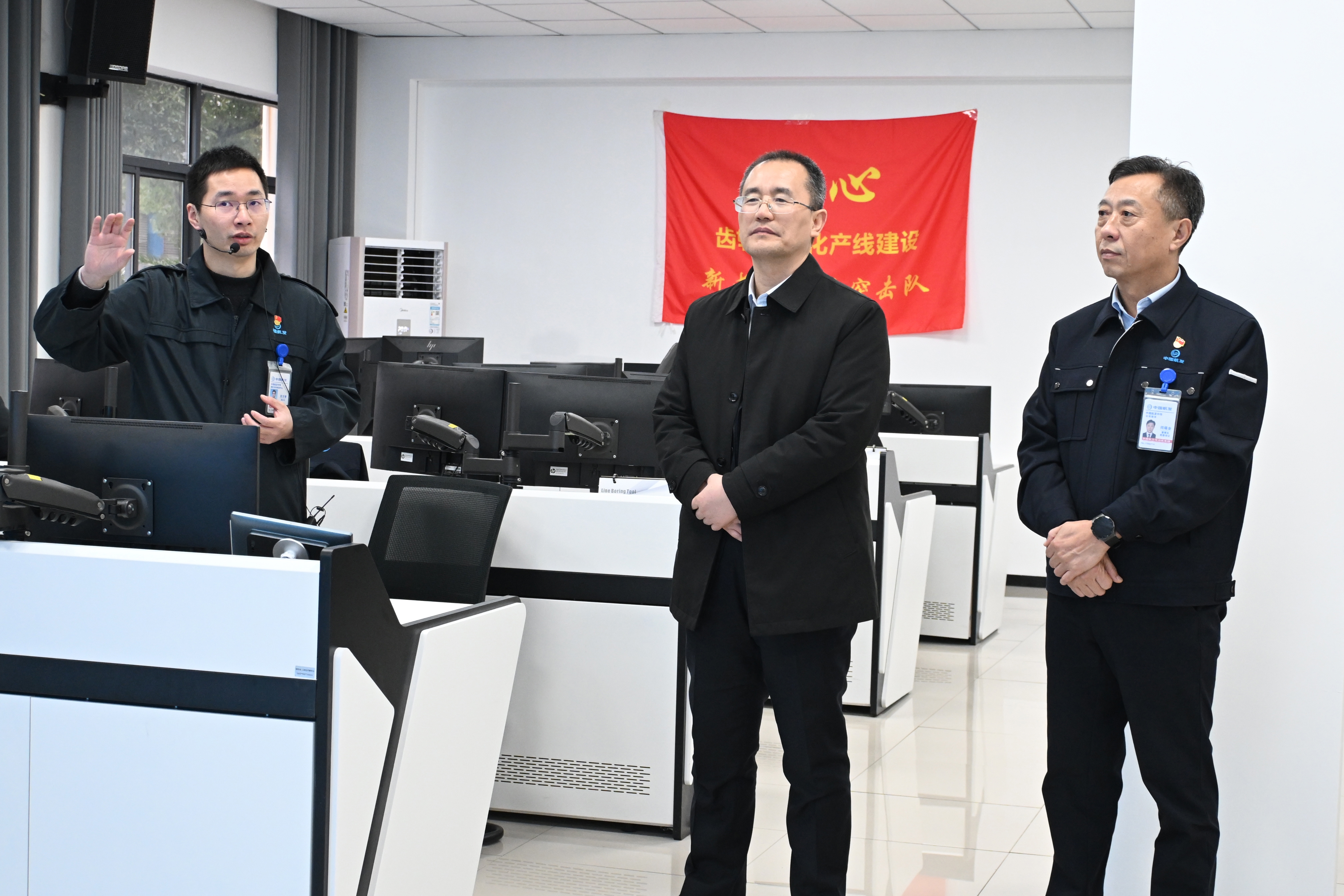 吴联合到中国航发中传调研