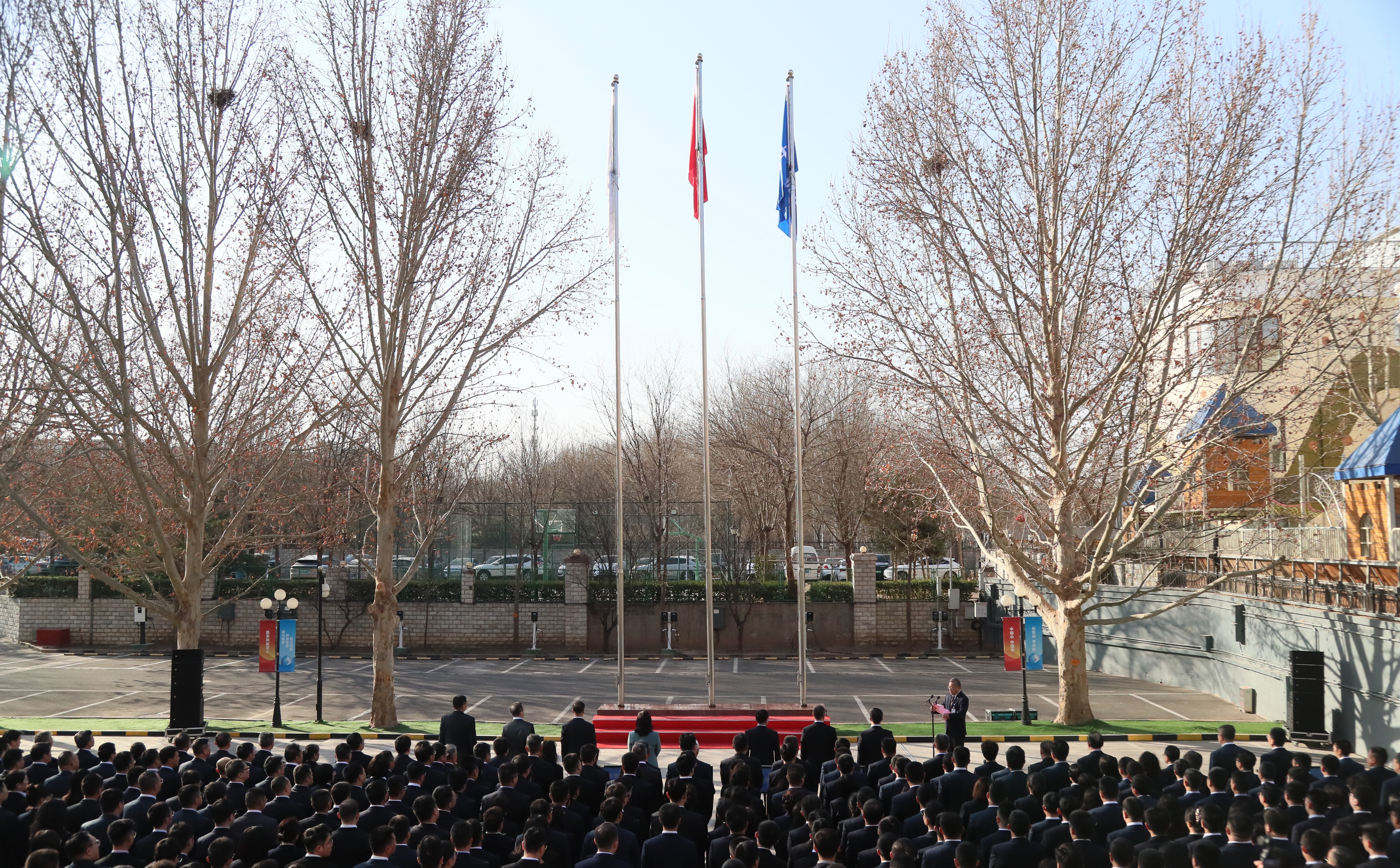 中国航发举行升旗仪式